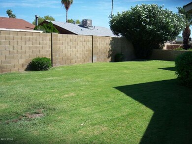 100_0898[1]