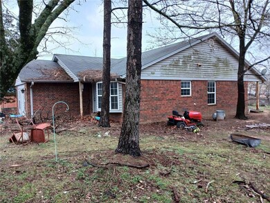 23427 E Hill Dr, Tecumseh, OK 74873 - photo 3