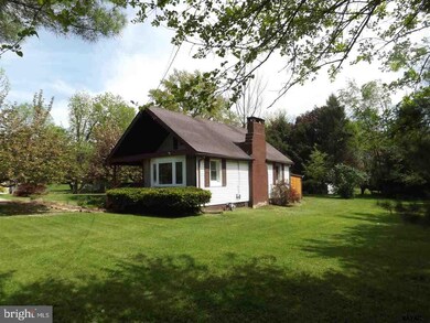 25 Edwards Ave, York, PA 17406 - photo 2