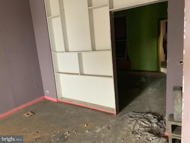 4922 Pennington Ave, Curtis Bay, MD 21226 - photo 2