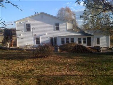 2465 Carpenter Pike, Versailles, KY 40383 - photo 5