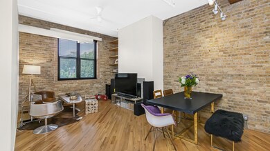 601 Linden Place unit 215, Evanston, IL 60202 - photo 3