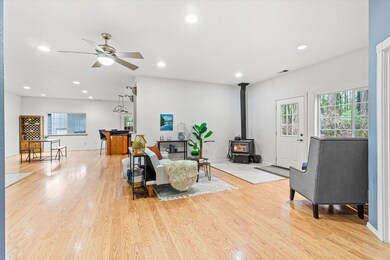 03-3442 Amber Ln-3
