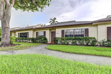 7554 Nova Dr unit 28, Davie, FL 33317 - photo 4