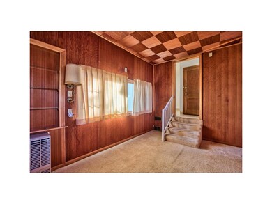 HEATED BREEZEWAY