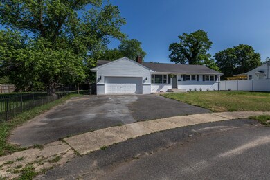 102CrestRd0003