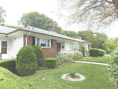 71 Summit Dr, Cranston, RI 02920 - photo 2