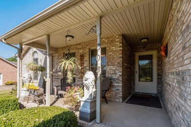 303 Northwood Ave, Shelbyville, TN 37160 - photo 6