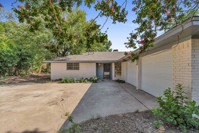 1811 Westridge St, Denton, TX 76205 - photo 2