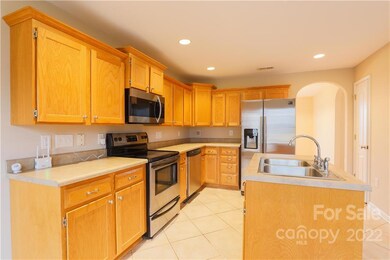 104 W Edinburgh Ct, Statesville, NC 28625 - photo 3