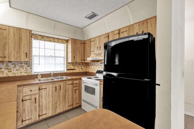 11106 Roseland Rd, Sebastian, FL 32958 - photo 7