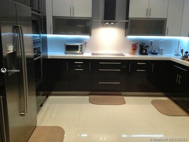 7054 NW 107th Place, Doral, FL 33178 - photo 4