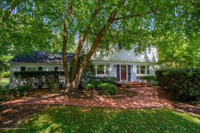 9 Azalea Ct, Little Silver, NJ 07739 - photo 2