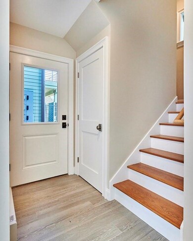 10 Hawley St unit 2D, Northampton, MA 01060 - photo 6