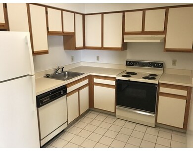 364 Ocean Ave unit 604, Revere, MA 02151 - photo 6