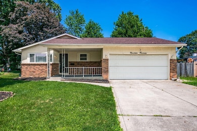 1914 Walden Dr, Columbus, OH 43229 - photo 2