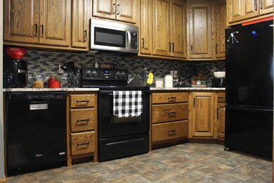 207 Walnut St, Auburn, IA 51433 - photo 7