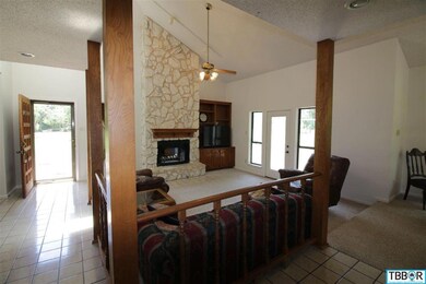 725 Elesha Ln, Eddy, TX 76524 - photo 5