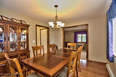 927 Throop St, Scranton, PA 18519 - photo 4