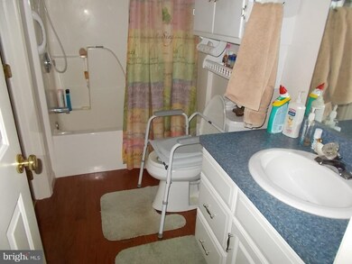 409 Deborah Ct, Chambersburg, PA 17201 - photo 5