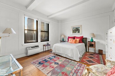 322 W 72nd St unit 10D, New York, NY 10023 - photo 6