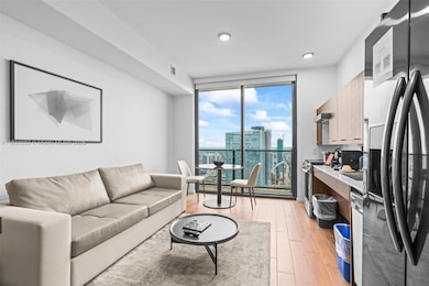 The Elser unit 4502, Miami, FL 33132 - photo 5