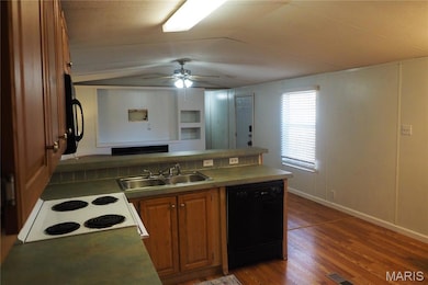 26189 N Carol St, Warrenton, MO 63383 - photo 6