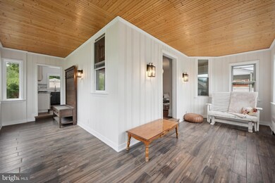 21 W Bettlewood Ave, Oaklyn, NJ 08107 - photo 3