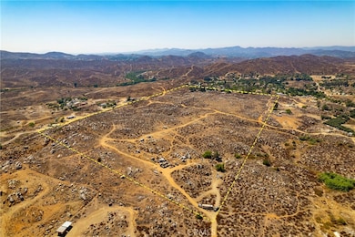 0 Herbert unit SW25157075, Perris, CA 92570 - photo 7