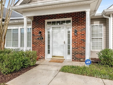 8615 Tayland Cellers Ct, Charlotte, NC 28277 - photo 2