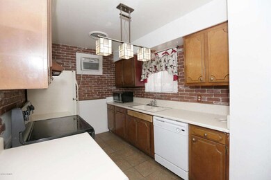 07 Kitchen