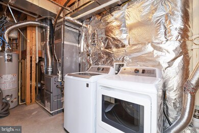 25429 Elm Terrace, Aldie, VA 20105 - photo 7