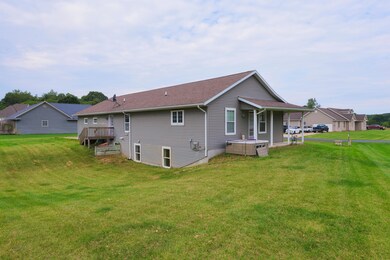5492 Meadow Lane-4