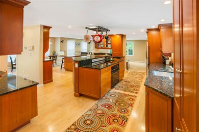 5 Cardinal Cir, Nashua, NH 03063 - photo 6