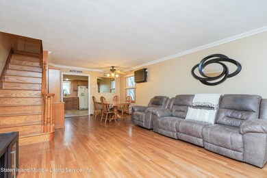 318 Fairbanks Ave, Staten Island, NY 10306 - photo 4