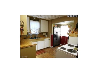 1131 Wertz Ave SW, Canton, OH 44710 - photo 4