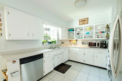 Kitchen2