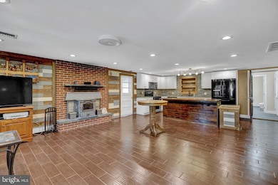 185 Sawmill Rd, Boyertown, PA 19512 - photo 4