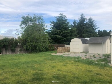 10 N Lyle Ave, East Wenatchee, WA 98802 - photo 3