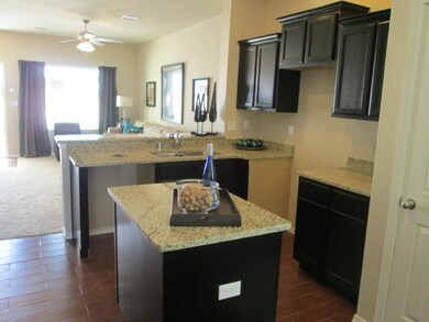 13475 Hazlewood St, Horizon City, TX 79928 - photo 4