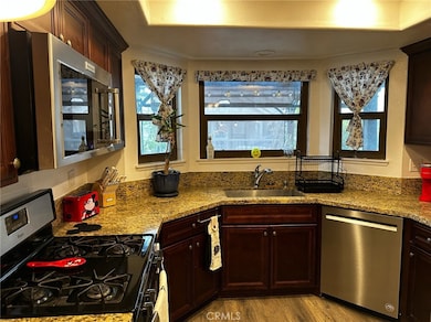 9051 Cobblestone Ln unit 40, Cypress, CA 90630 - photo 7