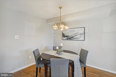 5663 Chelwynd Rd, Halethorpe, MD 21227 - photo 7