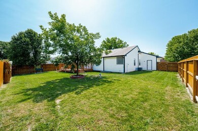 126 E Creekstone St, Mulvane, KS 67110 - photo 6