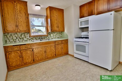 4173 S 61st St, Omaha, NE 68117 - photo 6