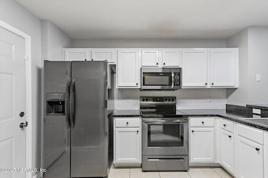 06-Kitchen