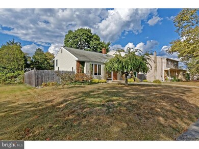 202 Sycamore Ave, Sewell, NJ 08080 - photo 3