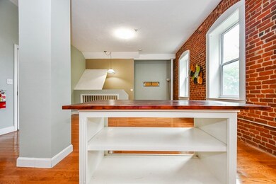 32 Providence St unit 5, Worcester, MA 01604 - photo 7