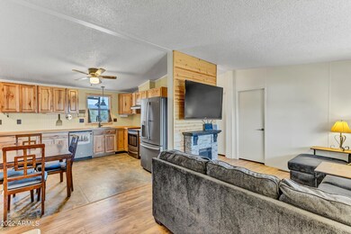 4153 N Main Dr-6