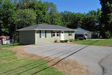 1027 Fairfield Pike, Shelbyville, TN 37160 - photo 2
