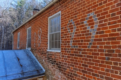 599 Lindsay Ln, Rockbridge Baths, VA 24473 - photo 7